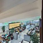 Hotel Iv Jahreszeiten 4*