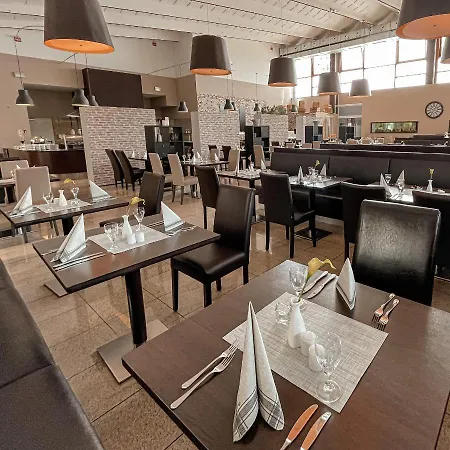 Iv Jahreszeiten Hotel