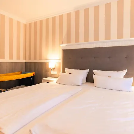Hotel Iv Jahreszeiten Zingst