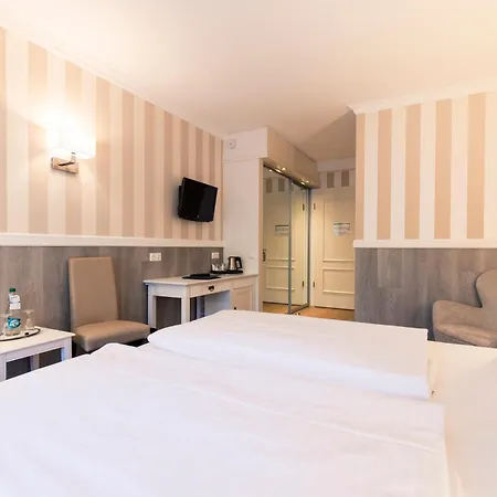 Hotel Iv Jahreszeiten Zingst