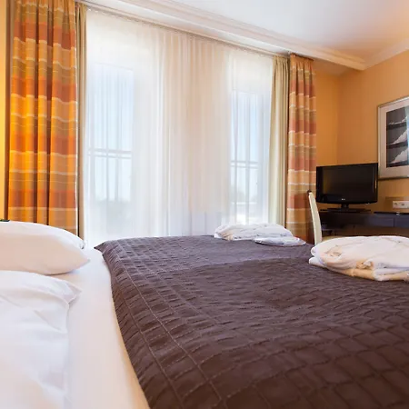 Iv Jahreszeiten Hotel Zingst