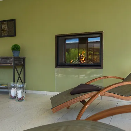 Hotel Iv Jahreszeiten 4*