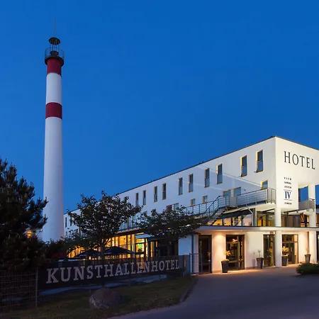 Hotel Iv Jahreszeiten 4*